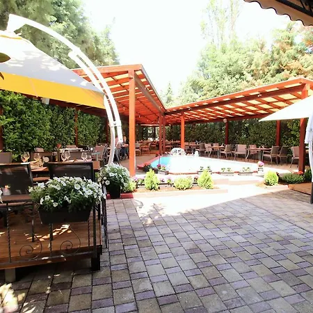 Aristocrat & Fish Restaurant סקופיה