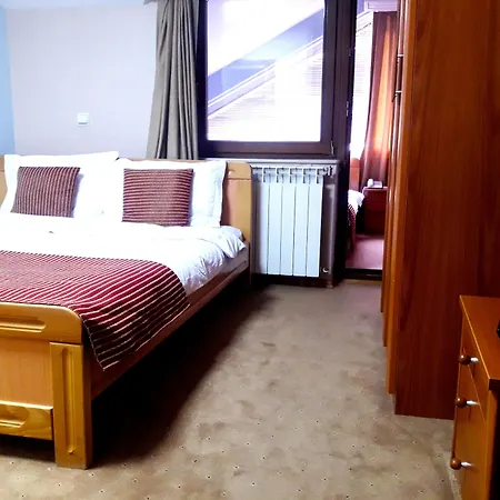 Aristocrat & Fish Restaurant Hotel Skopje