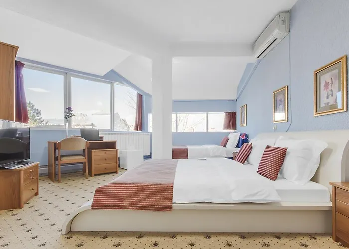 Aristocrat & Fish Restaurant 3* Скопье