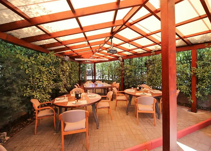 Aristocrat & Fish Restaurant 3* Скопье