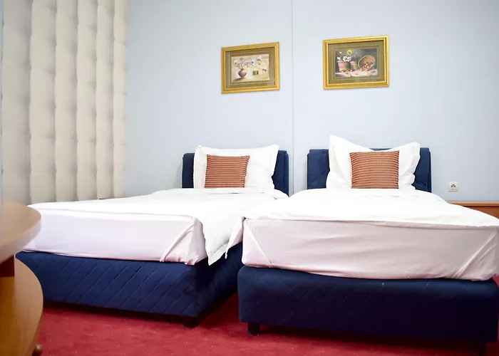 Aristocrat & Fish Restaurant