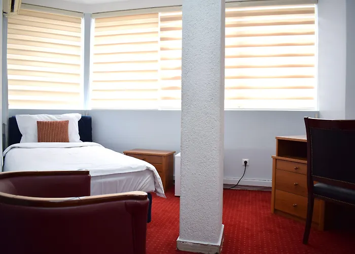 Aristocrat & Fish Restaurant Скопье