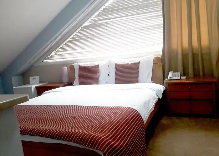 Aristocrat & Fish Restaurant Отель