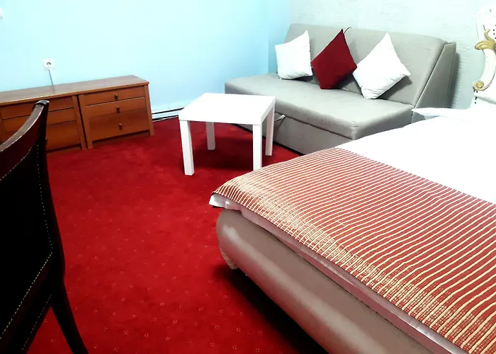 Aristocrat & Fish Restaurant Отель 3*