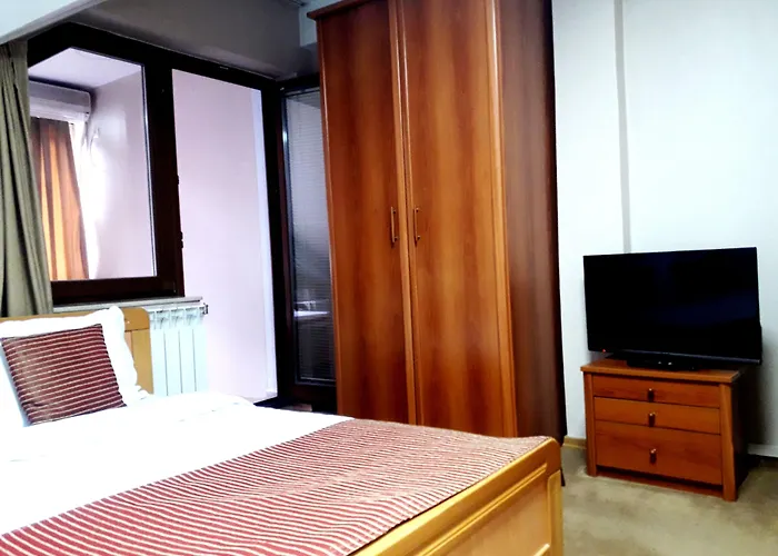 Aristocrat & Fish Restaurant 3*